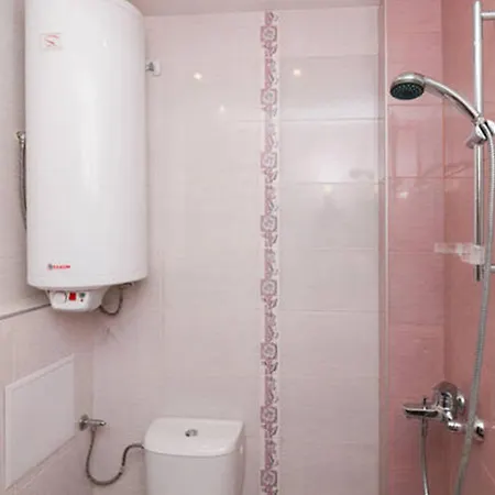 Relax In Lazur - Georgi Baev Str * Burgas Stad